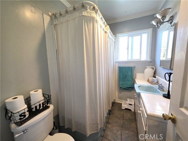 6424 Tournament, Jurupa Valley, CA 92509