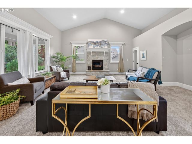 3571 SUMMIT SKY Blvd, Eugene, OR 97405