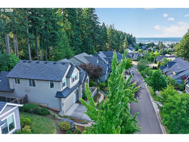 3571 SUMMIT SKY Blvd, Eugene, OR 97405