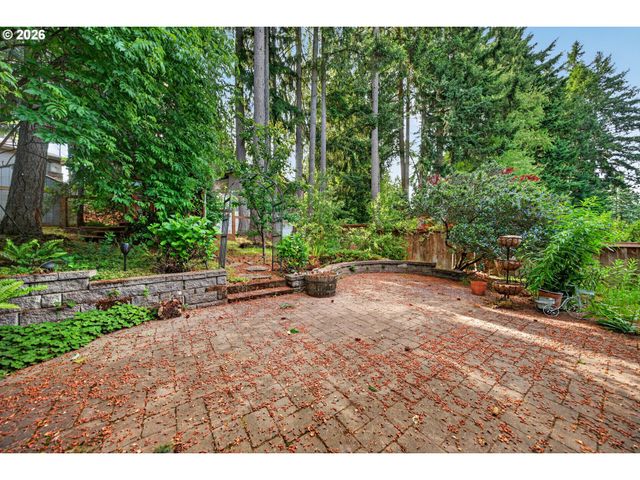3571 SUMMIT SKY Blvd, Eugene, OR 97405