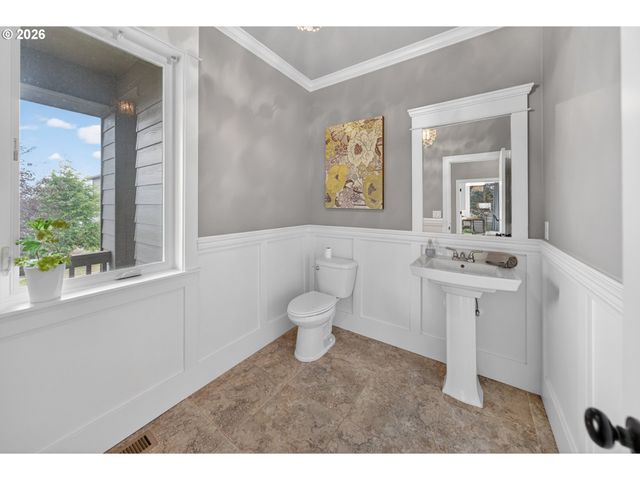 3571 SUMMIT SKY Blvd, Eugene, OR 97405
