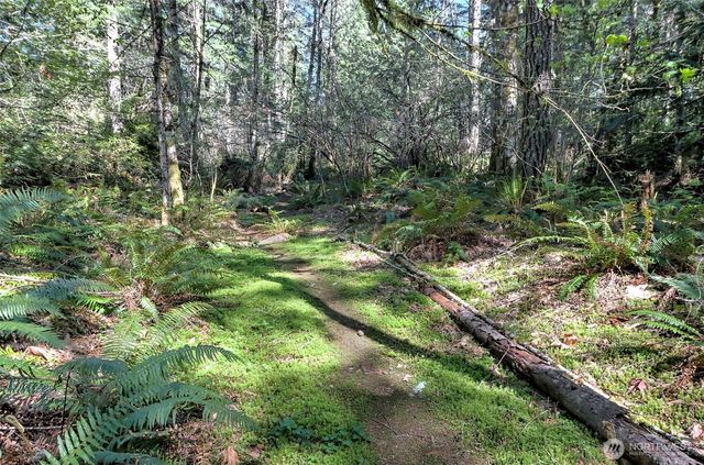 19381 E State Highway 3, Allyn, WA 98524