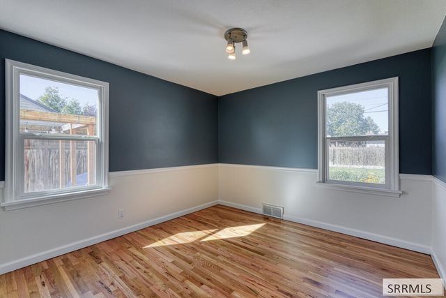 897 E 13th Street, Idaho Falls, ID 83404
