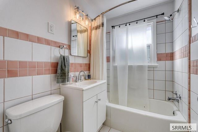 897 E 13th Street, Idaho Falls, ID 83404