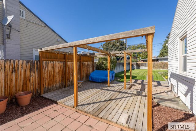 897 E 13th Street, Idaho Falls, ID 83404