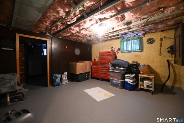 23 Ashland Avenue, Waterbury, CT 06708