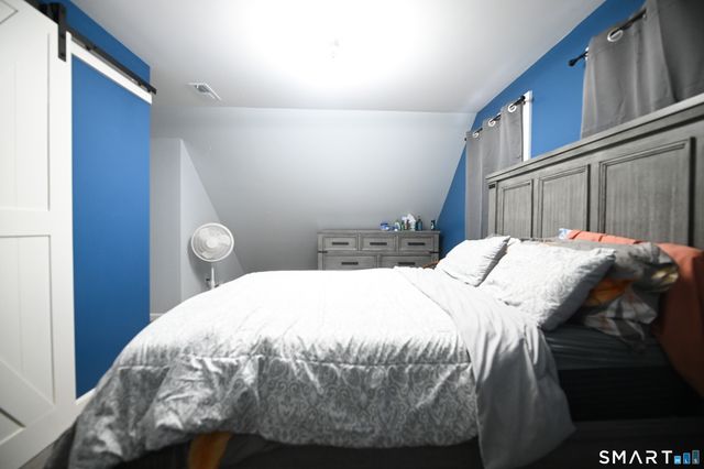 23 Ashland Avenue, Waterbury, CT 06708