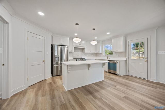 2704 Overton Road SW, Huntsville, AL 35801