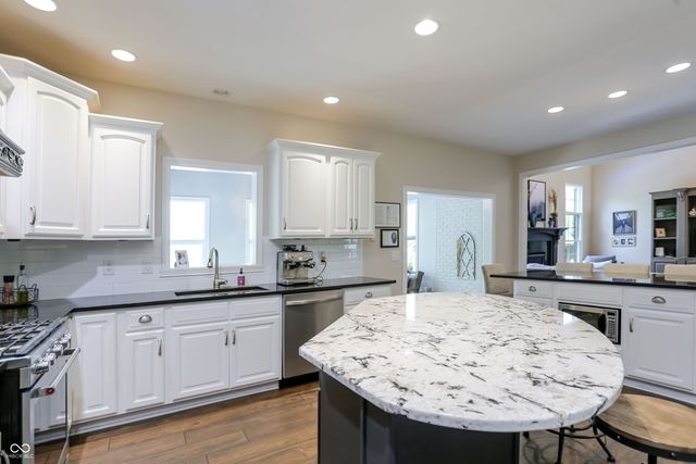 4826 E County Road 100 S, Avon, IN 46123