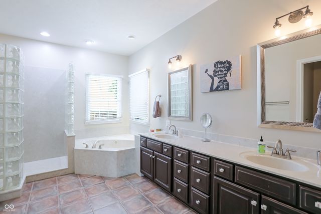 4826 E County Road 100 S, Avon, IN 46123