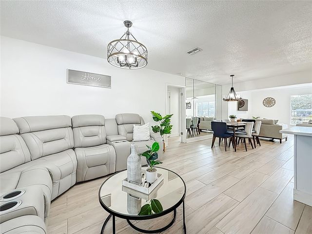 2071 BUTTERNUT CIRCLE E, Clearwater, FL 33763