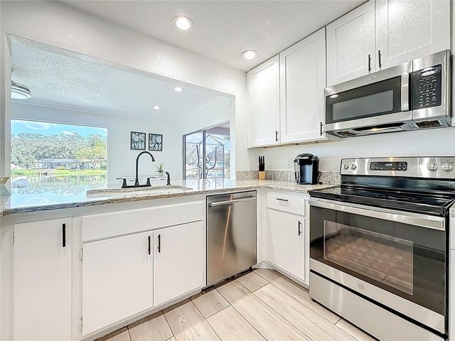 2071 BUTTERNUT CIRCLE E, Clearwater, FL 33763