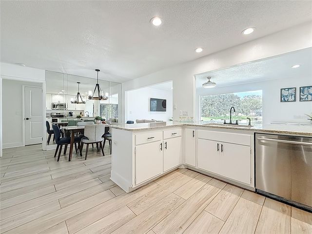 2071 BUTTERNUT CIRCLE E, Clearwater, FL 33763