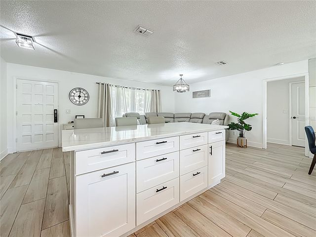 2071 BUTTERNUT CIRCLE E, Clearwater, FL 33763