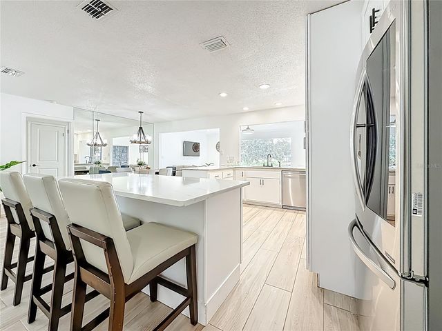 2071 BUTTERNUT CIRCLE E, Clearwater, FL 33763