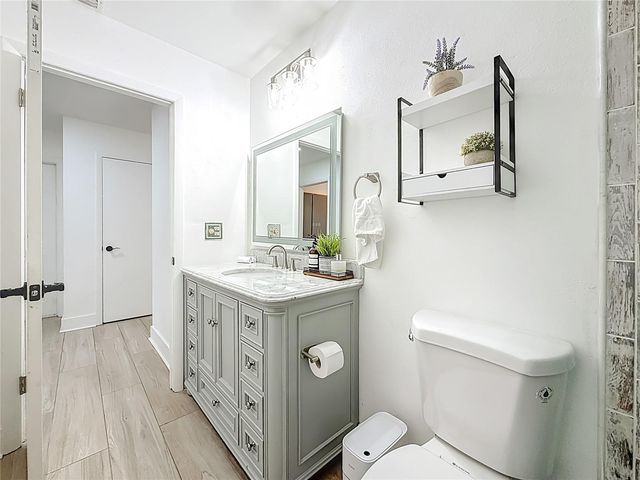 2071 BUTTERNUT CIRCLE E, Clearwater, FL 33763