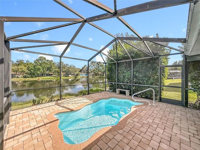 2071 BUTTERNUT CIRCLE E, Clearwater, FL 33763