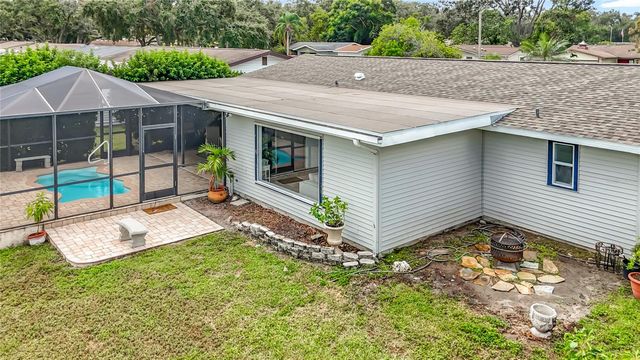2071 BUTTERNUT CIRCLE E, Clearwater, FL 33763
