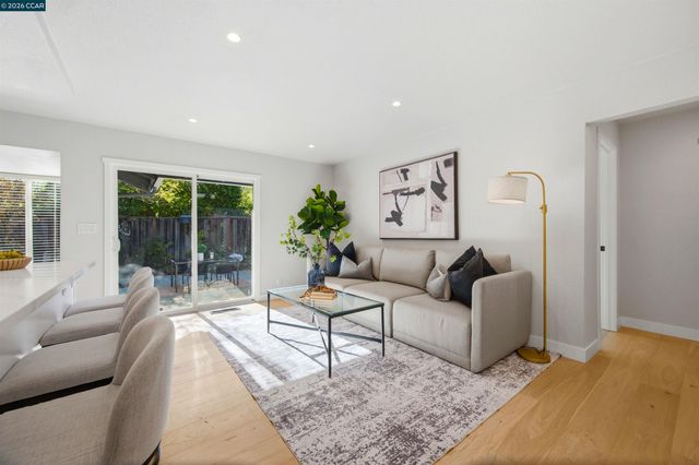 1911 Meredith Ct, Concord, CA 94521