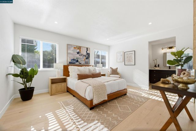 1911 Meredith Ct, Concord, CA 94521