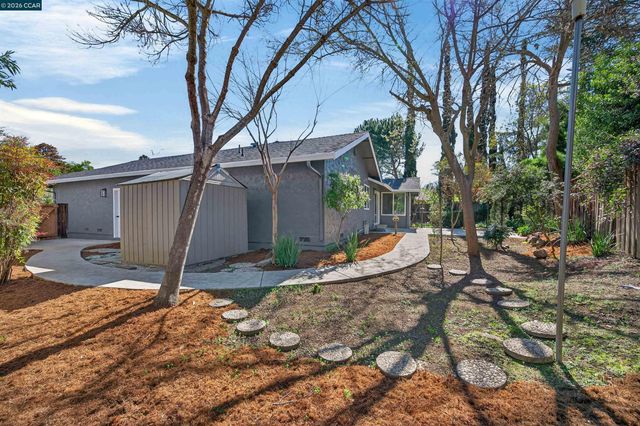 1911 Meredith Ct, Concord, CA 94521