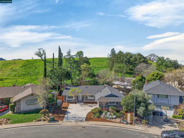 1911 Meredith Ct, Concord, CA 94521