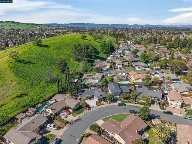 1911 Meredith Ct, Concord, CA 94521