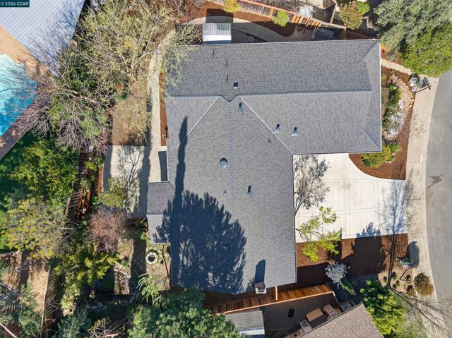 1911 Meredith Ct, Concord, CA 94521