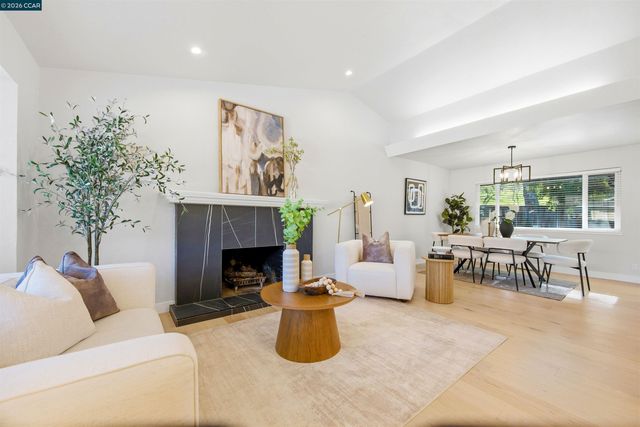 1911 Meredith Ct, Concord, CA 94521