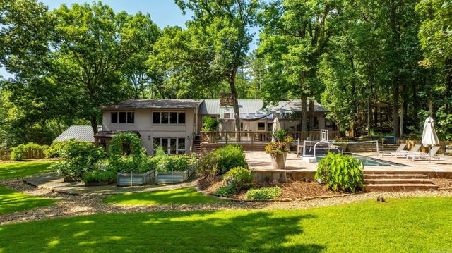 11 Piedmont Lane, Little Rock, AR 72223