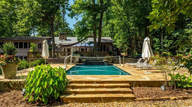 11 Piedmont Lane, Little Rock, AR 72223