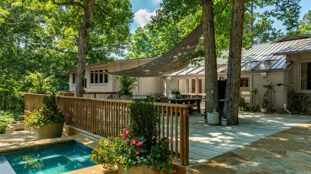11 Piedmont Lane, Little Rock, AR 72223