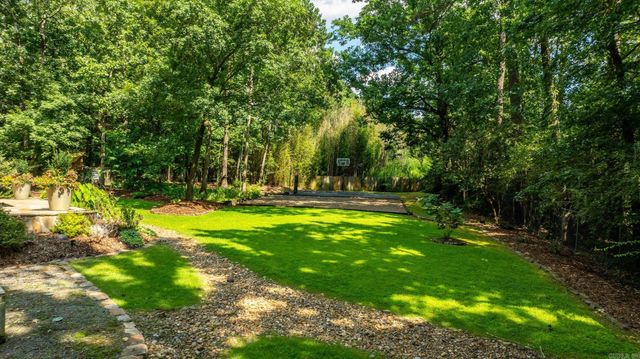 11 Piedmont Lane, Little Rock, AR 72223