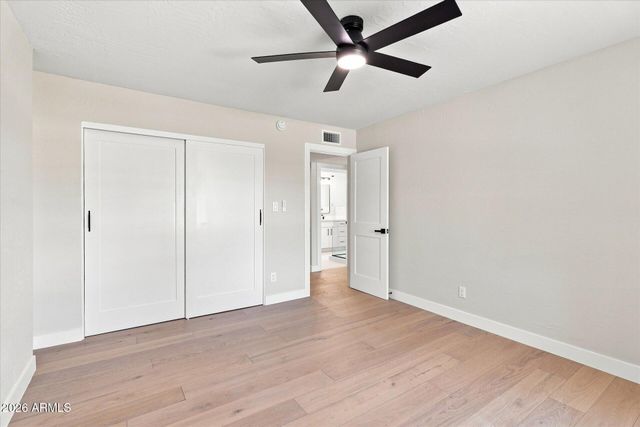 8852 S LAKESHORE Drive, Tempe, AZ 85284