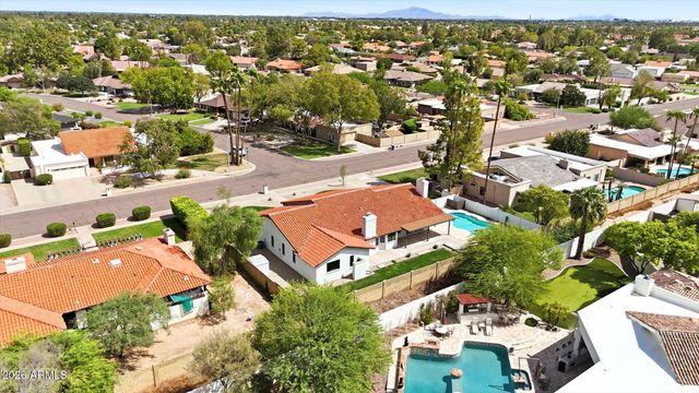 8852 S LAKESHORE Drive, Tempe, AZ 85284