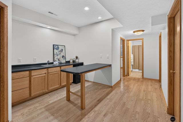 5343 Mission Lane, Lincoln, NE 68521