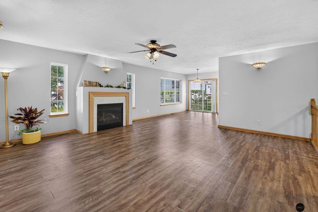 5343 Mission Lane, Lincoln, NE 68521