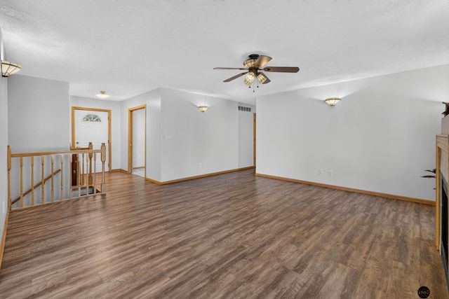5343 Mission Lane, Lincoln, NE 68521