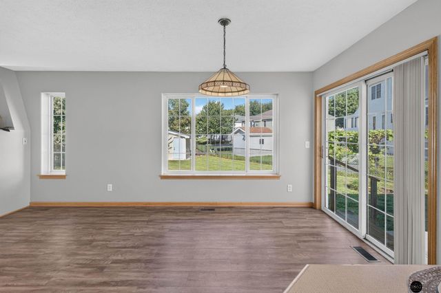 5343 Mission Lane, Lincoln, NE 68521