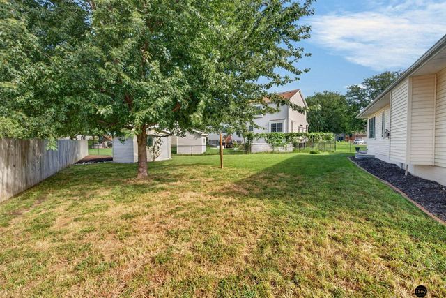 5343 Mission Lane, Lincoln, NE 68521