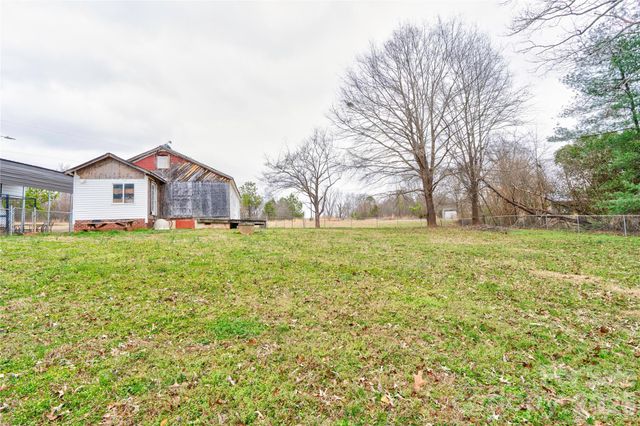 125 Church View Drive, Lawndale, NC 28090