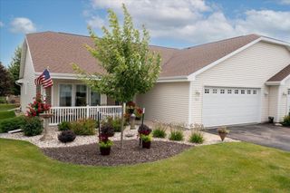 352 WYLDEWOOD DRIVE #352, Oshkosh, WI 54904