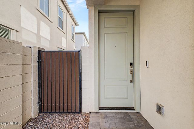 5054 E ANDERSON Drive, Scottsdale, AZ 85254