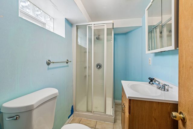 1678 Ash Street, Des Plaines, IL 60018