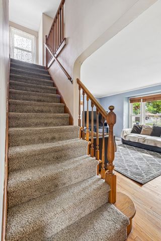 1678 Ash Street, Des Plaines, IL 60018