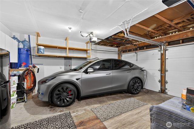 21313 NE 10th Place, Sammamish, WA 98074