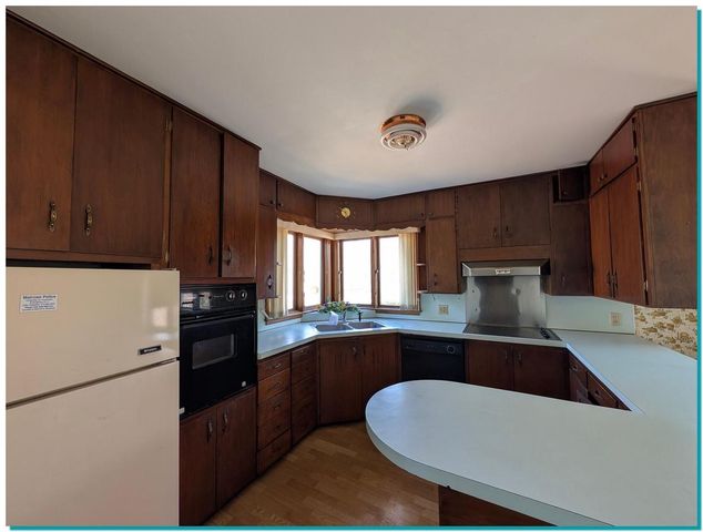 303 2nd STREET, Melrose, WI 54642