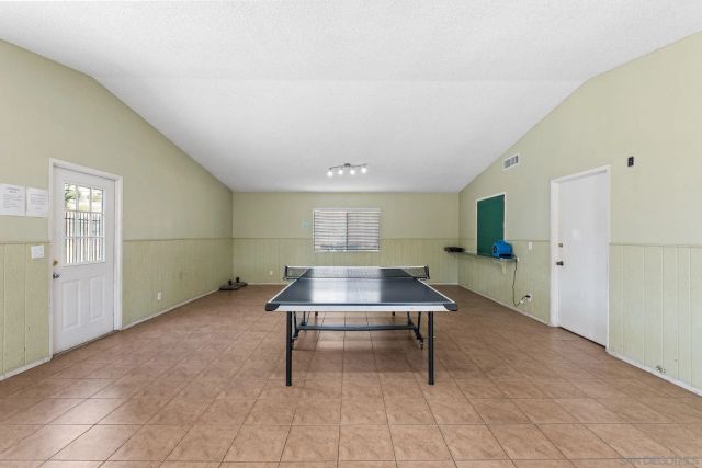 5800 Lake Murray Blvd 88, La Mesa, CA 91942