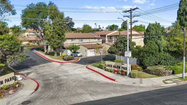 5800 Lake Murray Blvd 88, La Mesa, CA 91942