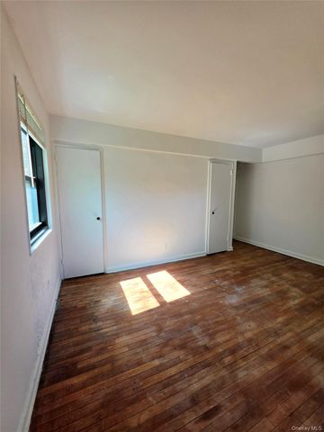 155-19 81st Street 46, Howard Beach, NY 11414